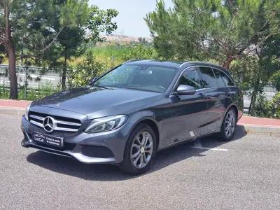 Mercedes-Benz C 200 2015 - 333200km