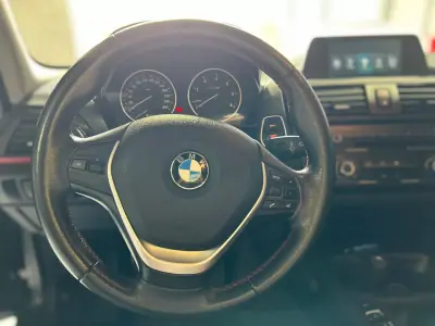 BMW 116 2014 - 11500 EUR, 237000 km - AUTO.MOTO.pt - 237000km - foto 17 de 24