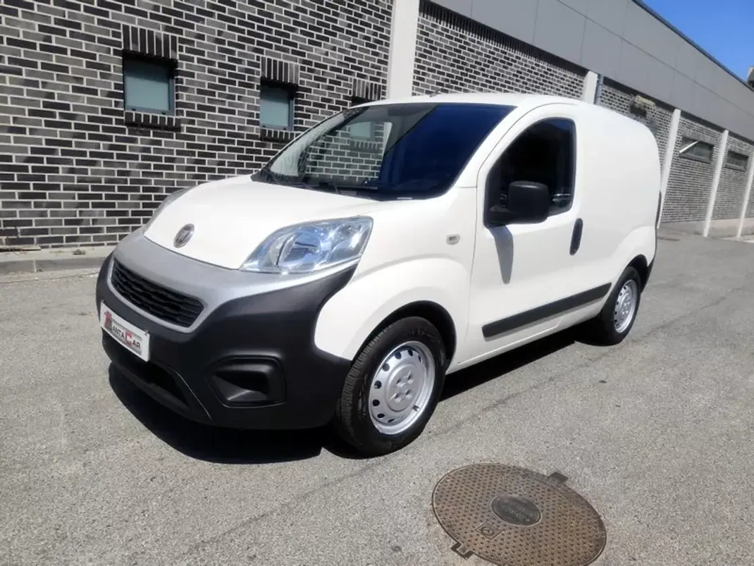 Fiat FIORINO 1.3 MULTIJET 2019 - 9480 EUR, 157000 km - AUTO.MOTO.pt - 157000km - foto 1 de 24