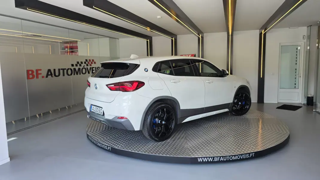 BMW X2 2021 - 25900 EUR, 202067 km - AUTO.MOTO.pt - 202067km - foto 4 de 56