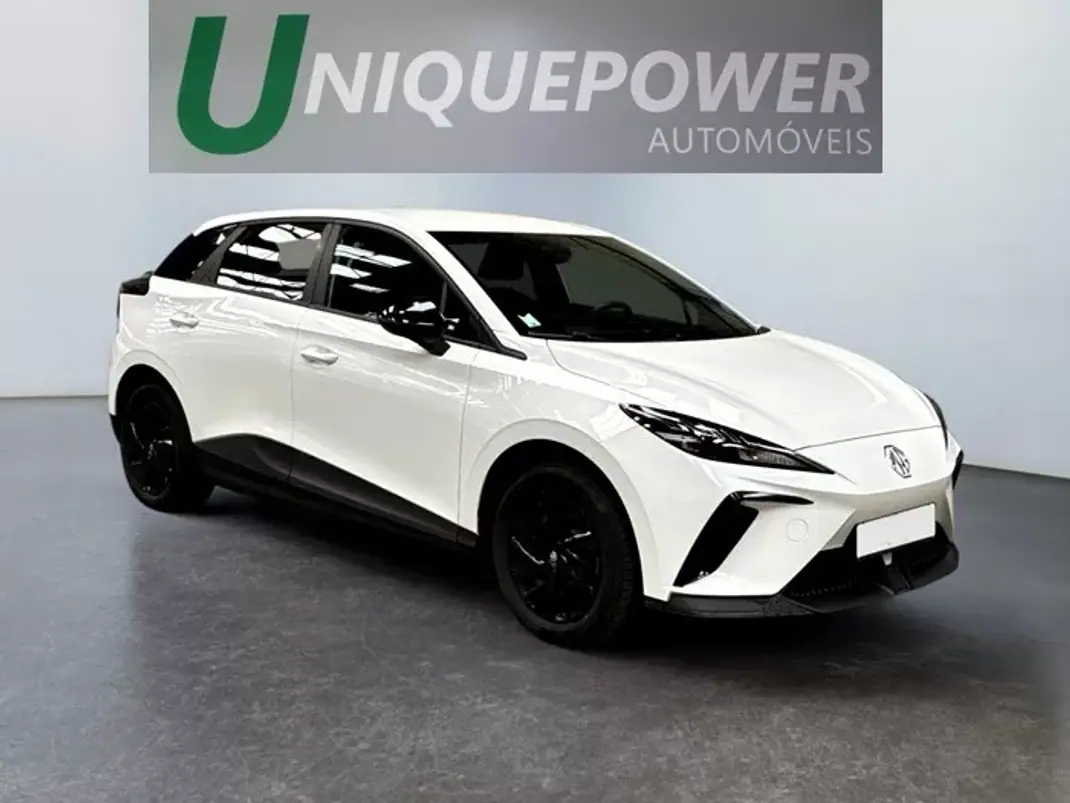 MG MG4 2023 - 18989 EUR, 24822 km - AUTO.MOTO.pt - 24822km - foto 3 de 17