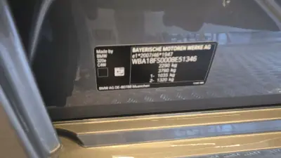 BMW 320 2024 - 42500 EUR, 5552 km - AUTO.MOTO.pt - 5552km - foto 53 de 58