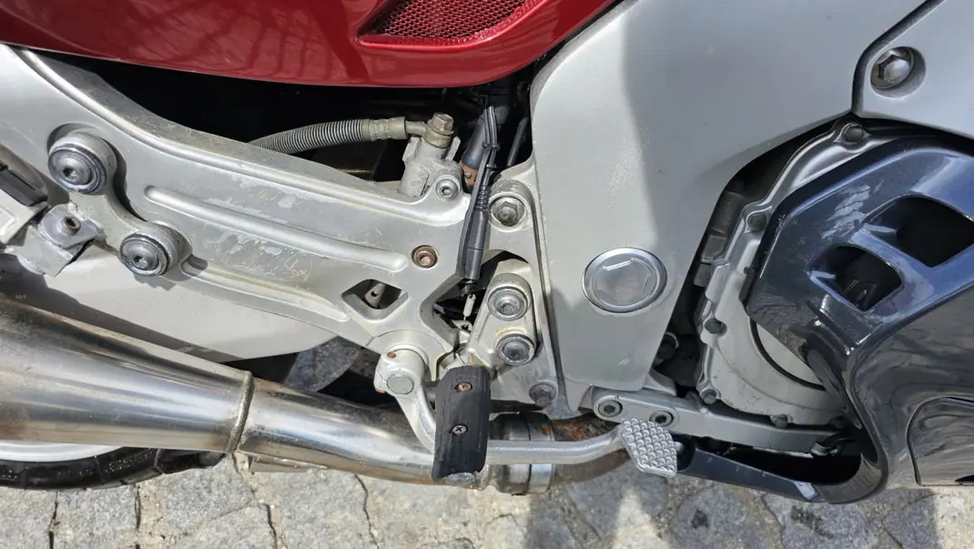 Yamaha 1993 - 2900 EUR, 65588 km - AUTO.MOTO.pt - 65588km - foto 12 de 16