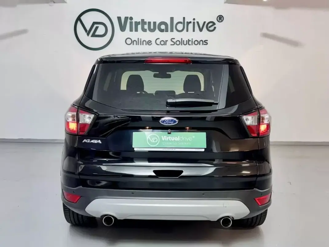 Ford Kuga 2017 - 11750 EUR, 111000 km - 111000km - foto 8 de 55