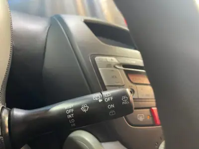 Citroën C1 2014 - 6750 EUR, 105000 km - AUTO.MOTO.pt - 105000km - foto 32 de 32