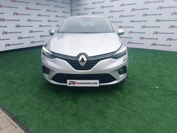 Renault Clio 2020 - 13990 EUR, 94621 km - AUTO.MOTO.pt - 94621km - foto 3 de 16