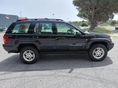 Jeep Grand Cherokee 2000 - 6490 EUR, 221450 km - AUTO.MOTO.pt - 221450km - foto 16 de 39