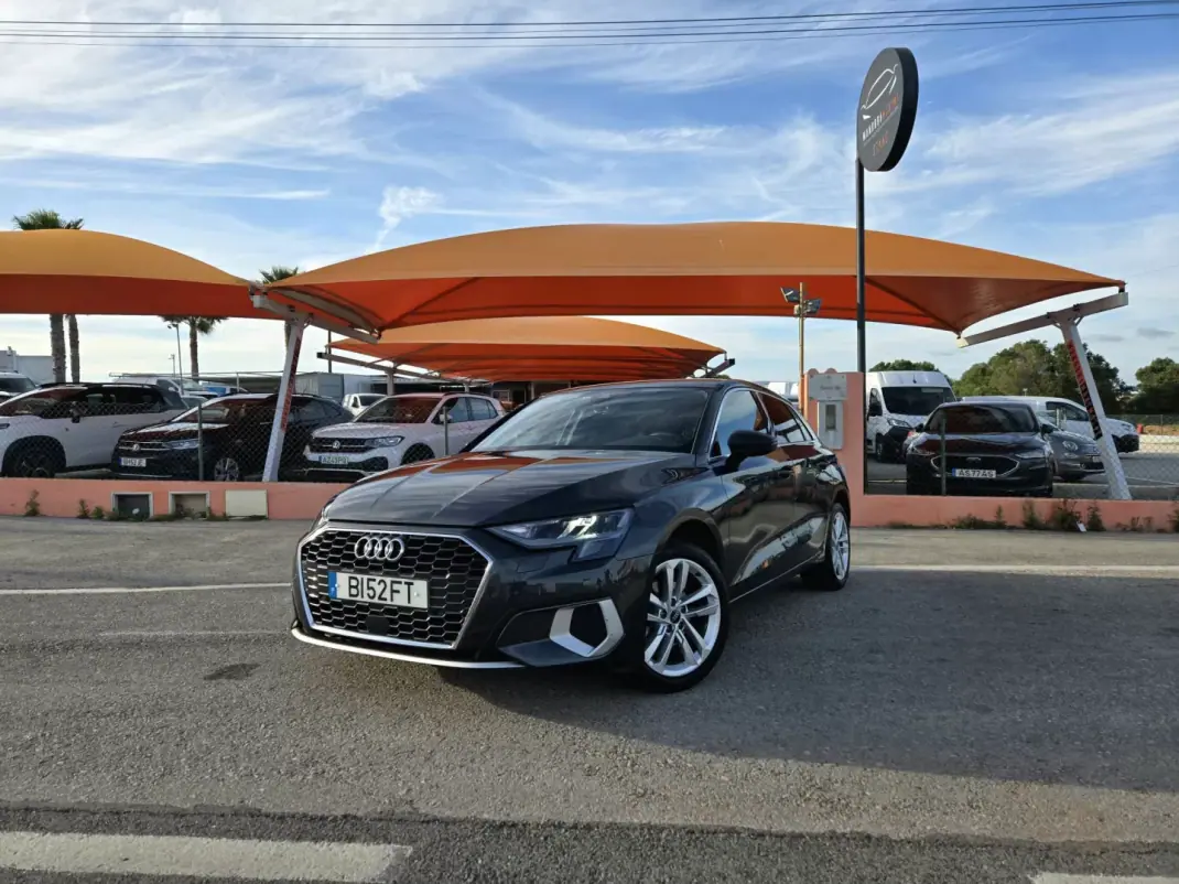 Audi A3 Sportback 2021 - 25950 EUR, 19765 km - AUTO.MOTO.pt - 19765km - foto 1 de 10