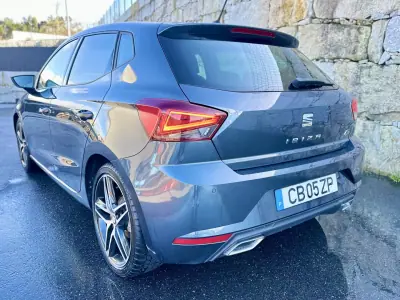 SEAT Ibiza 2021 - 16500 EUR, 77000 km - AUTO.MOTO.pt - 77000km - foto 4 de 30