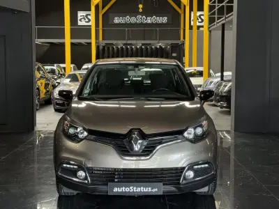 Renault Captur 2016 - 10990 EUR, 67180 km - AUTO.MOTO.pt - 67180km - foto 3 de 30