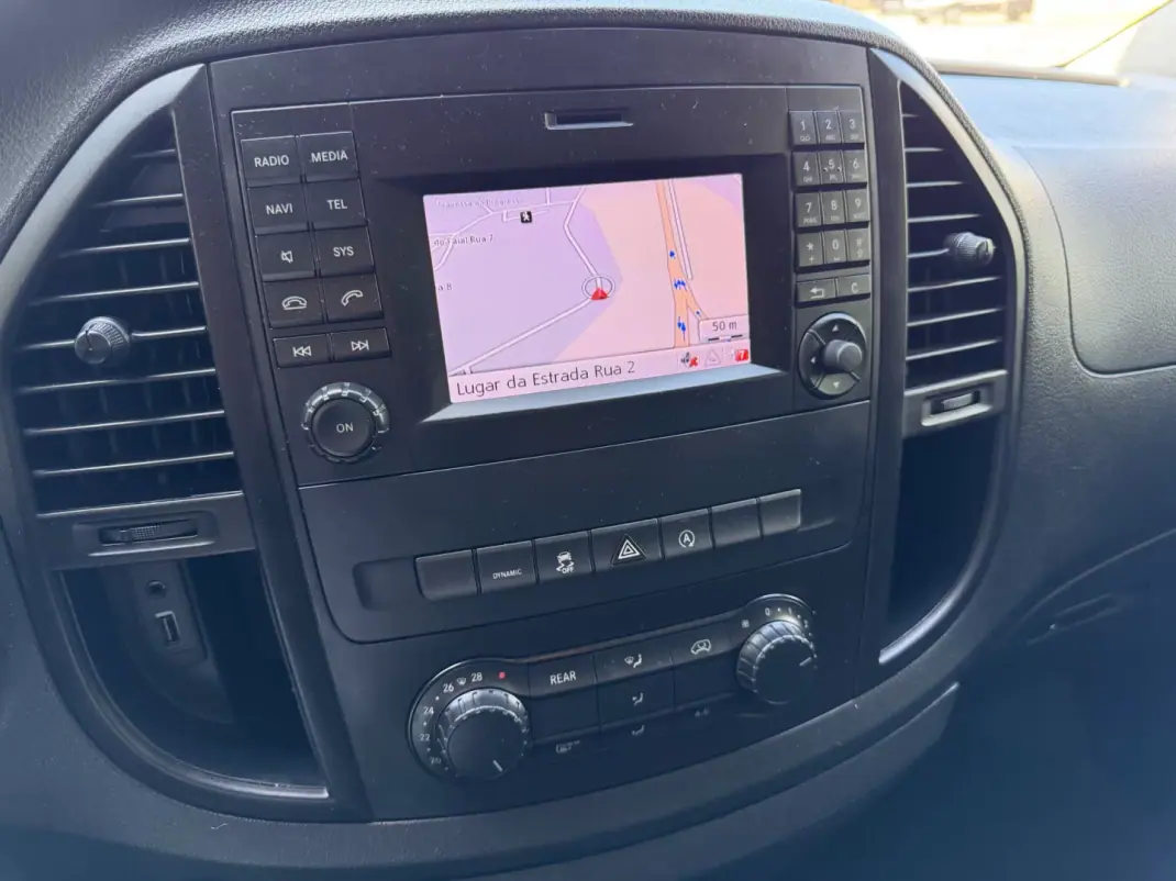 Mercedes-Benz Vito Tourer 2020 - 42500 EUR, 105000 km - 105000km - foto 11 de 14