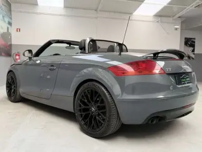 Audi TT Roadster 2007 - 15900 EUR, 174000 km - 174000km - foto 9 de 16