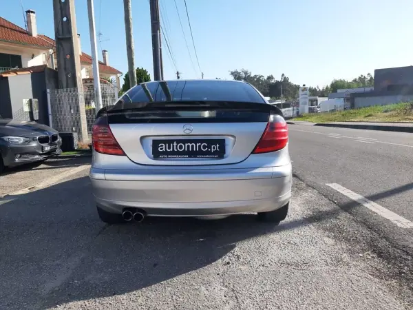 Mercedes-Benz C 180 2003 - 7000 EUR, 173500 km - AUTO.MOTO.pt - 173500km - foto 10 de 32