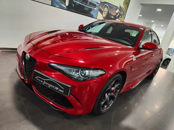 Alfa Romeo Giulia 2018 - 62500 EUR, 53000 km - AUTO.MOTO.pt - 53000km - foto 34 de 60