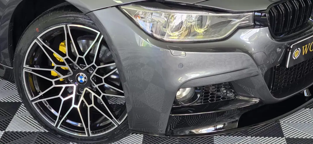 BMW 320 2013 - 21750 EUR, 170000 km - AUTO.MOTO.pt - 170000km - foto 17 de 51