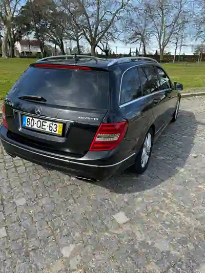 Mercedes-Benz C 220 2012 - 9799 EUR, 435000 km - AUTO.MOTO.pt - 435000km - foto 4 de 9