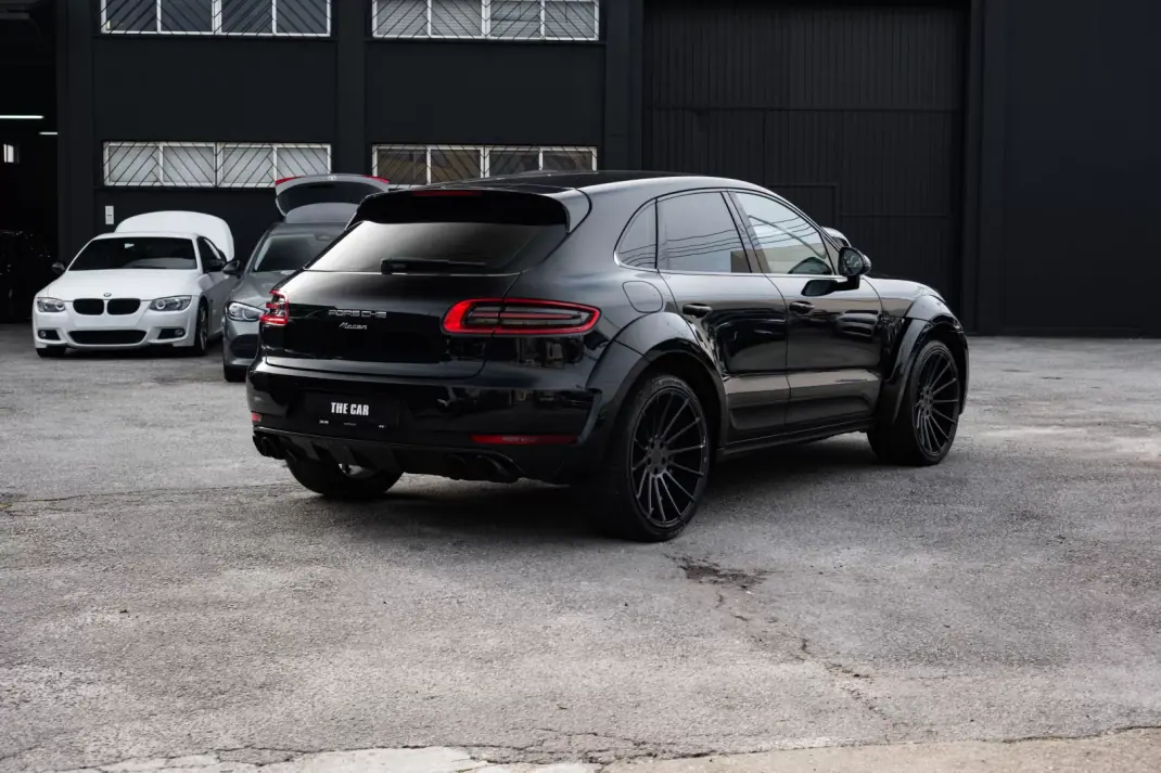 Porsche Macan 2014 - 35600 EUR, 199000 km - AUTO.MOTO.pt - 199000km - foto 22 de 47