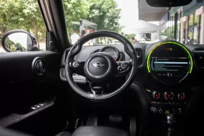 MINI Countryman 2018 - 19990 EUR, 92179 km - AUTO.MOTO.pt - 92179km - foto 35 de 44