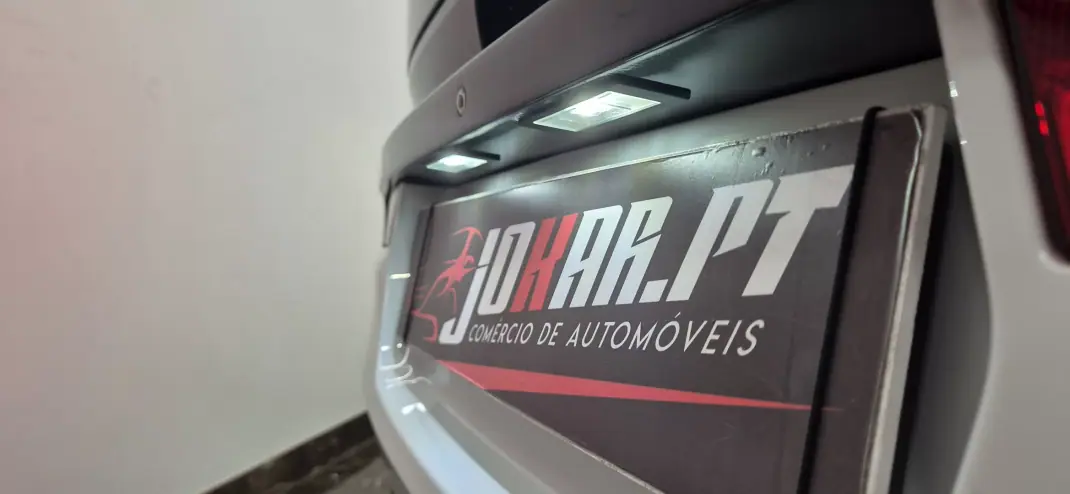 BMW i3 2017 - 17990 EUR, 55009 km - AUTO.MOTO.pt - 55009km - foto 10 de 44