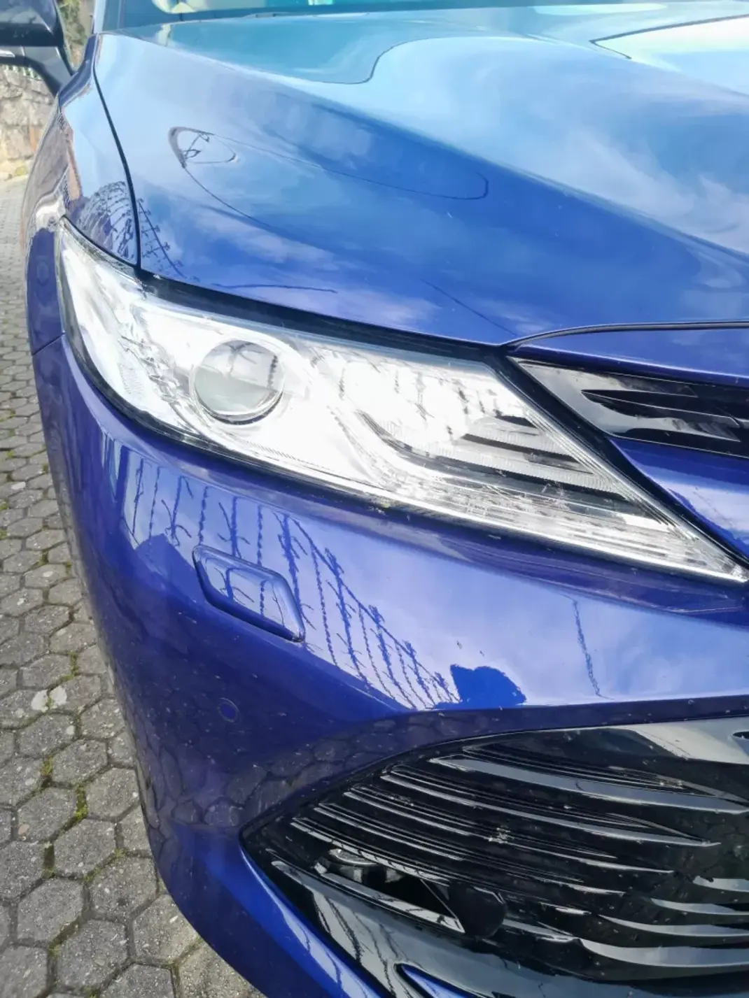 Toyota Camry 2019 - 34930 EUR, 42103 km - AUTO.MOTO.pt - 42103km - foto 2 de 11