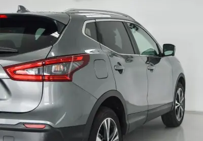 Nissan Qashqai 2018 - 19450 EUR, 106000 km - AUTO.MOTO.pt - 106000km - foto 8 de 28