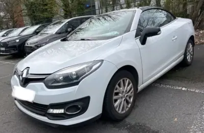 Renault Mégane CC 2015 - 8900 EUR, 141069 km - 141069km - foto 8 de 9
