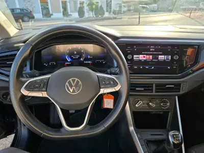Volkswagen Taigo 2024 - 20500 EUR, 42266 km - AUTO.MOTO.pt - 42266km - foto 6 de 10