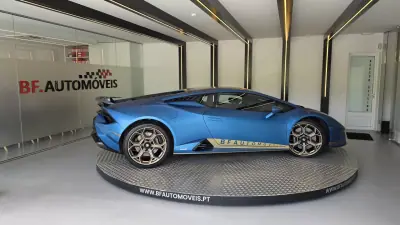 Lamborghini Huracán 2024 - 397500 EUR, 11996 km - AUTO.MOTO.pt - 11996km - foto 7 de 79
