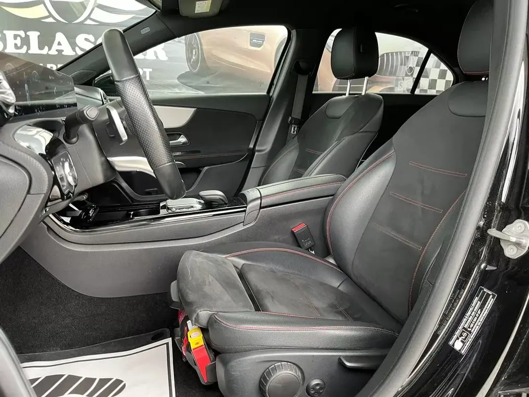 Mercedes-Benz A 180 Limousine 2021 - 25500 EUR, 131000 km - 131000km - foto 8 de 16