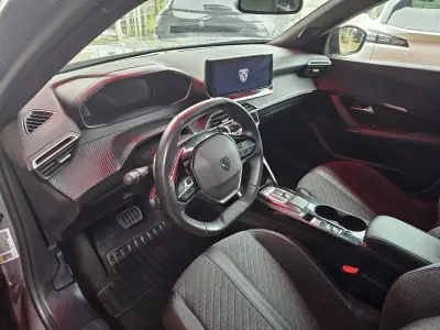 Peugeot 2008 2023 - 22999 EUR, 119000 km - AUTO.MOTO.pt - 119000km - foto 7 de 21