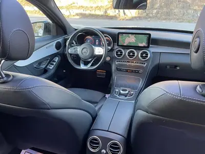 Mercedes-Benz C 220 2018 - 32500 EUR, 120400 km - AUTO.MOTO.pt - 120400km - foto 35 de 40