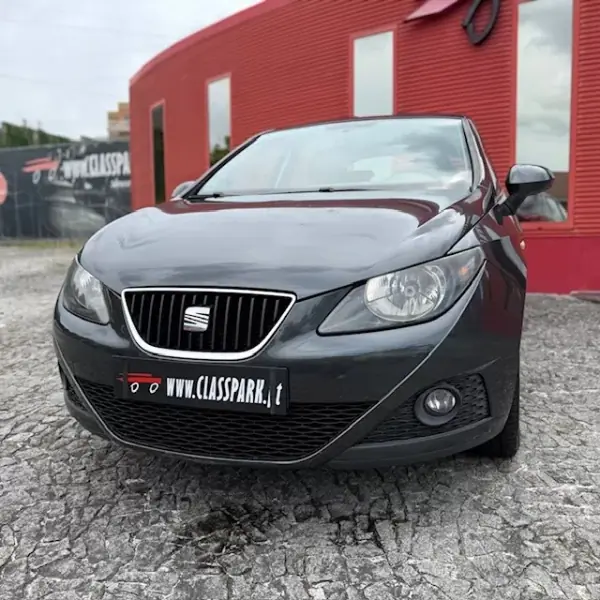 SEAT Ibiza 2011 - 5500 EUR, 210000 km - AUTO.MOTO.pt - 210000km - foto 3 de 20