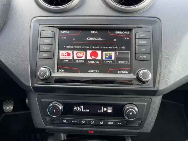 SEAT Ibiza 2016 - 11490 EUR, 123350 km - AUTO.MOTO.pt - 123350km - foto 16 de 23