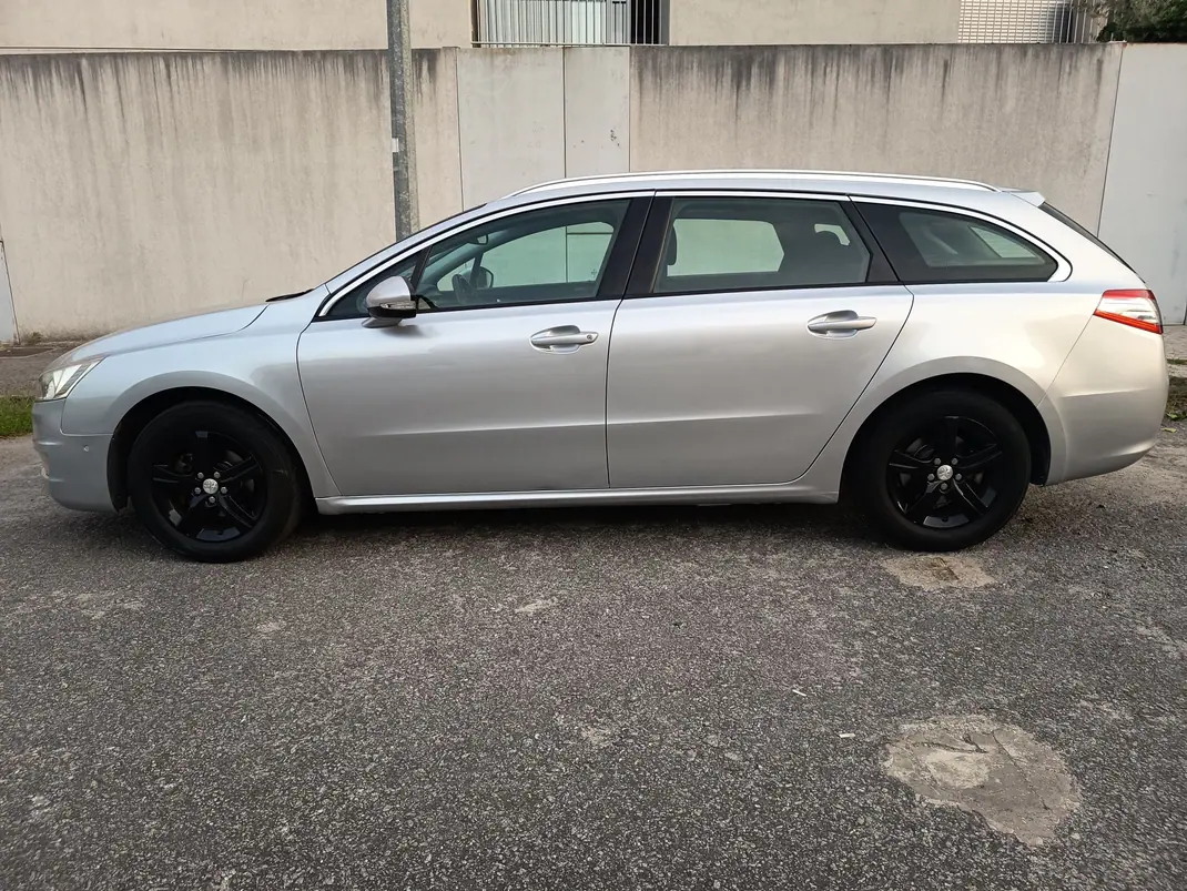 Peugeot 508 SW 2014 - 8500 EUR, 234400 km - 234400km - foto 10 de 15