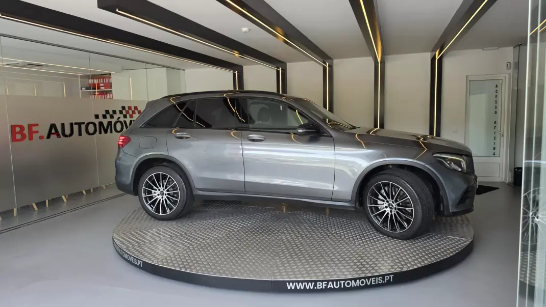 Mercedes-Benz GLC 220 2015 - 27900 EUR, 198275 km - 198275km - foto 9 de 67