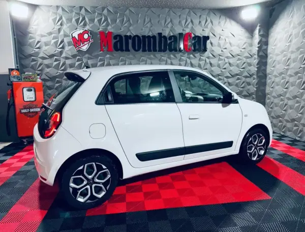 Renault Twingo 2020 - 11990 EUR, 60657 km - AUTO.MOTO.pt - 60657km - foto 2 de 25