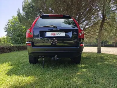 Volvo XC 90 2005 - 8490 EUR, 243750 km - AUTO.MOTO.pt - 243750km - foto 10 de 35