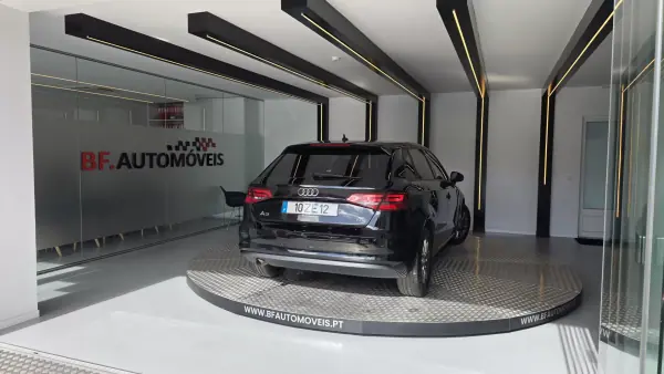 Audi A3 Sportback 2016 - 11900 EUR, 253264 km - AUTO.MOTO.pt - 253264km - foto 17 de 55