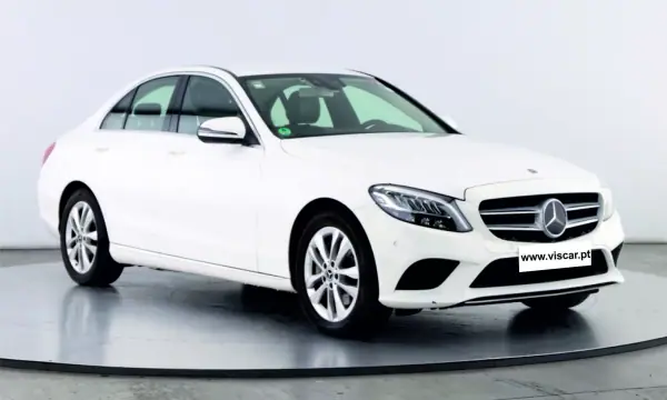 Mercedes-Benz C 300 2019 - 26990 EUR, 120000 km - AUTO.MOTO.pt - 120000km - foto 6 de 16