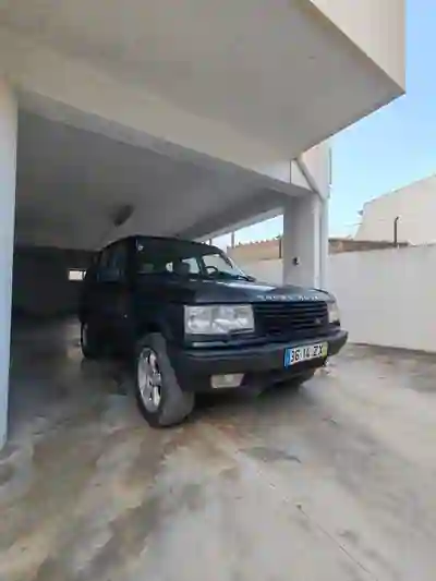Land Rover Range Rover 1995 - 6000 EUR, 354000 km - AUTO.MOTO.pt - 354000km - foto 2 de 5