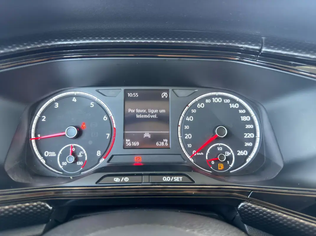 Volkswagen T-Cross 2021 - 17990 EUR, 55000 km - AUTO.MOTO.pt - 55000km - foto 9 de 10