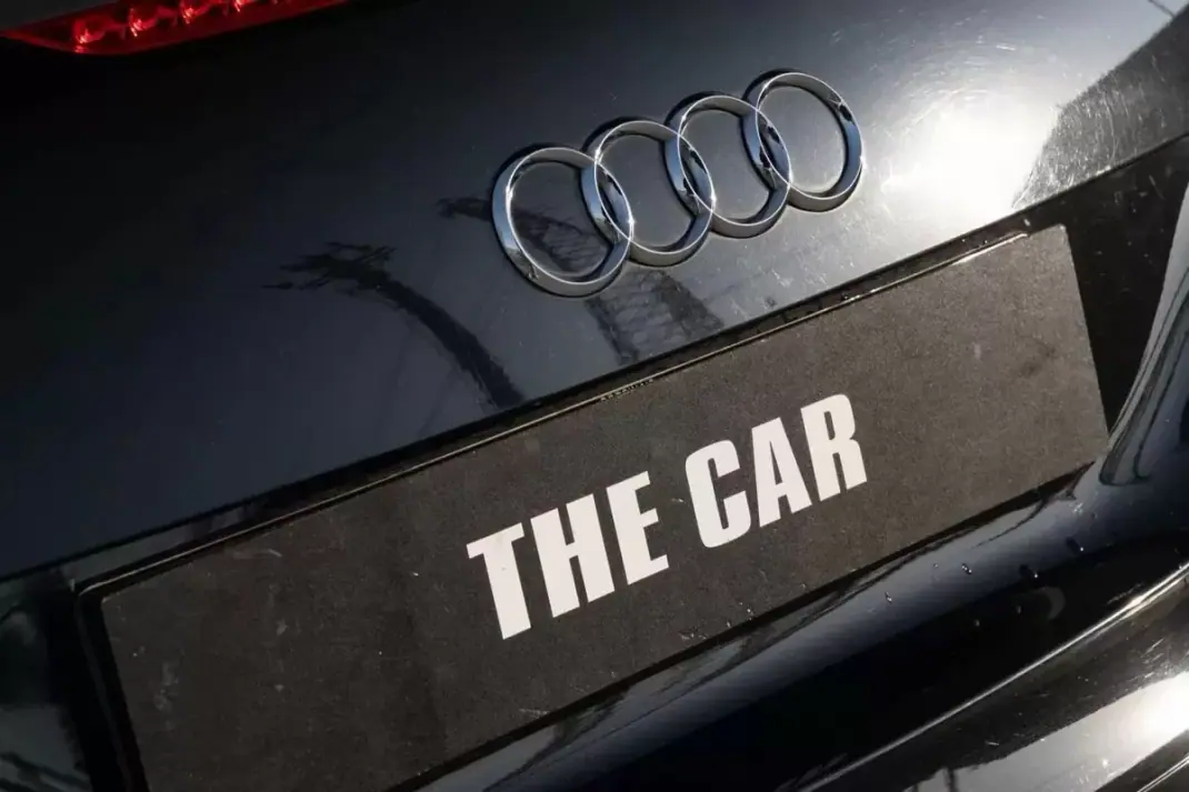 Audi TT Roadster 2008 - 14999 EUR, 240000 km - AUTO.MOTO.pt - 240000km - foto 26 de 29