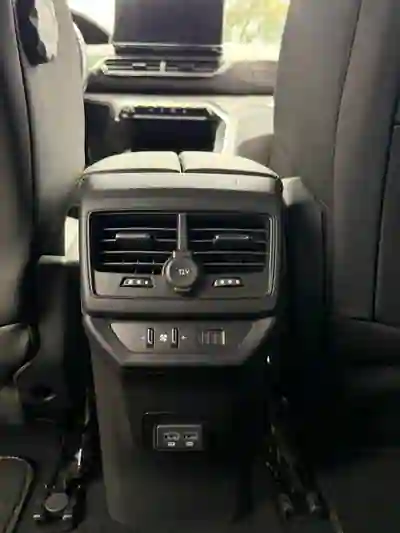 Peugeot 5008 2023 - 26250 EUR, 24716 km - AUTO.MOTO.pt - 24716km - foto 13 de 15