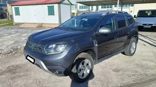 Dacia Duster 2019 - 13999 EUR, 140000 km - AUTO.MOTO.pt - 140000km - foto 2 de 15