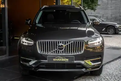 Volvo XC 90 2021 - 48990 EUR, 93199 km - AUTO.MOTO.pt - 93199km - foto 7 de 43