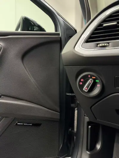 SEAT Leon 2014 - 17500 EUR, 140000 km - AUTO.MOTO.pt - 140000km - foto 20 de 21