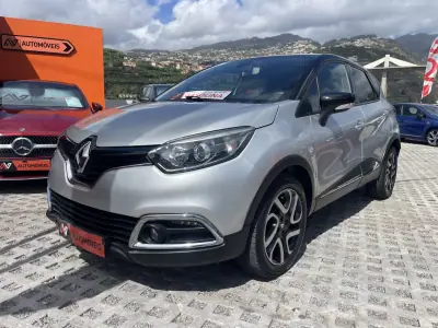 Renault Captur 2015 - 11950 EUR, 87236 km - foto 3 de 12