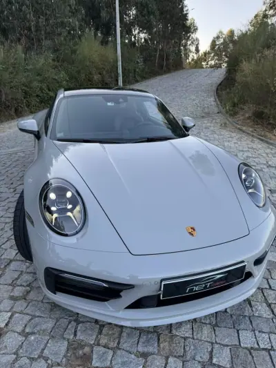 Porsche 911 2021 - 199950 EUR, 12377 km - AUTO.MOTO.pt - 12377km - foto 10 de 25