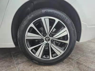 Citroën C4 Grand Picasso 2018 - 13650 EUR, 245556 km - AUTO.MOTO.pt - 245556km - foto 22 de 43