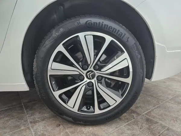 Citroën C4 Grand Picasso 2018 - 13650 EUR, 245556 km - AUTO.MOTO.pt - 245556km - foto 22 de 43